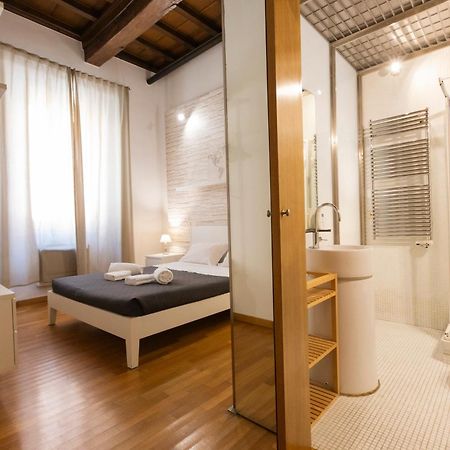 Barberini Apt Close To Fontana Di Trevi 罗马 外观 照片