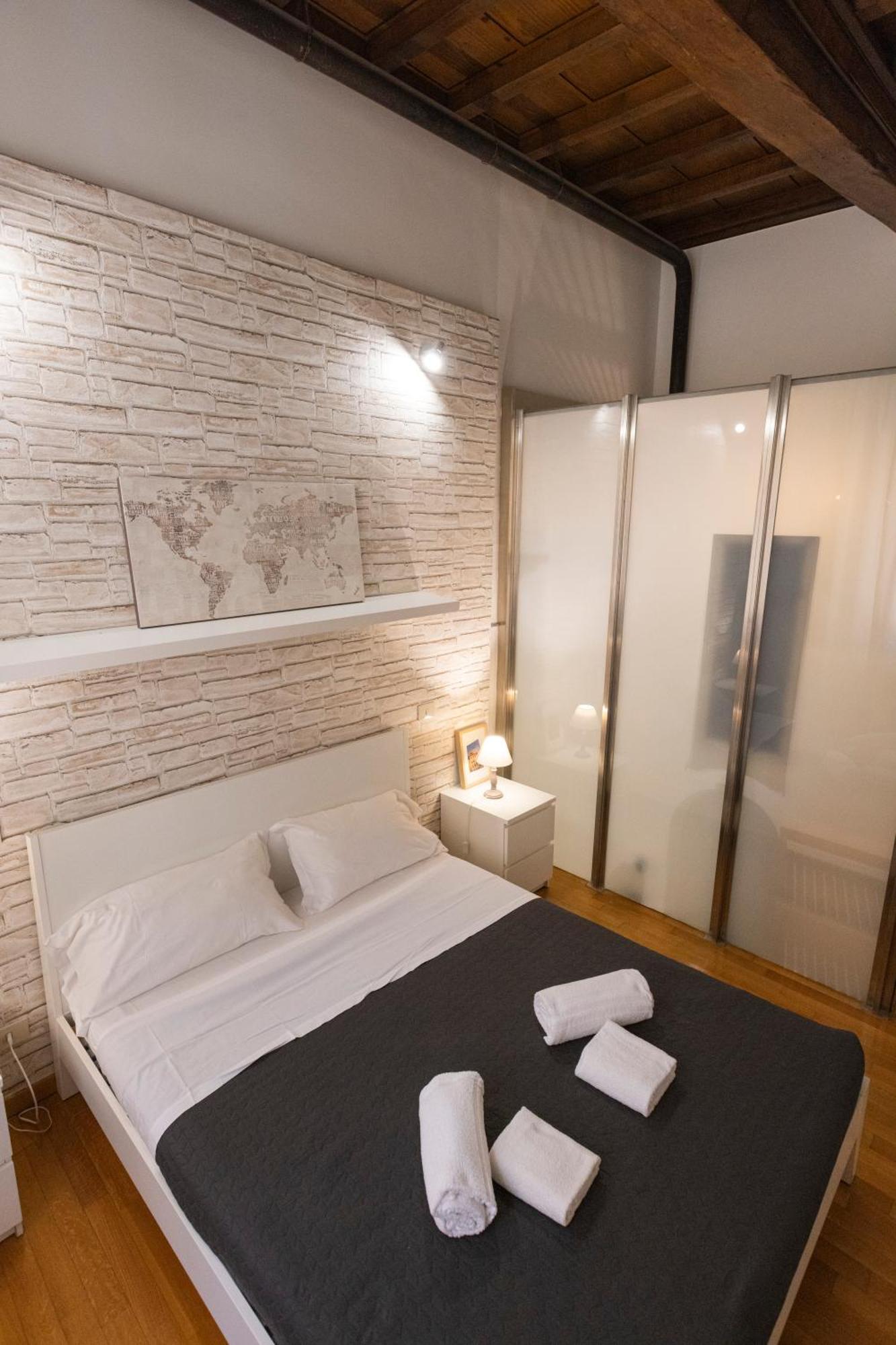 Barberini Apt Close To Fontana Di Trevi 罗马 外观 照片